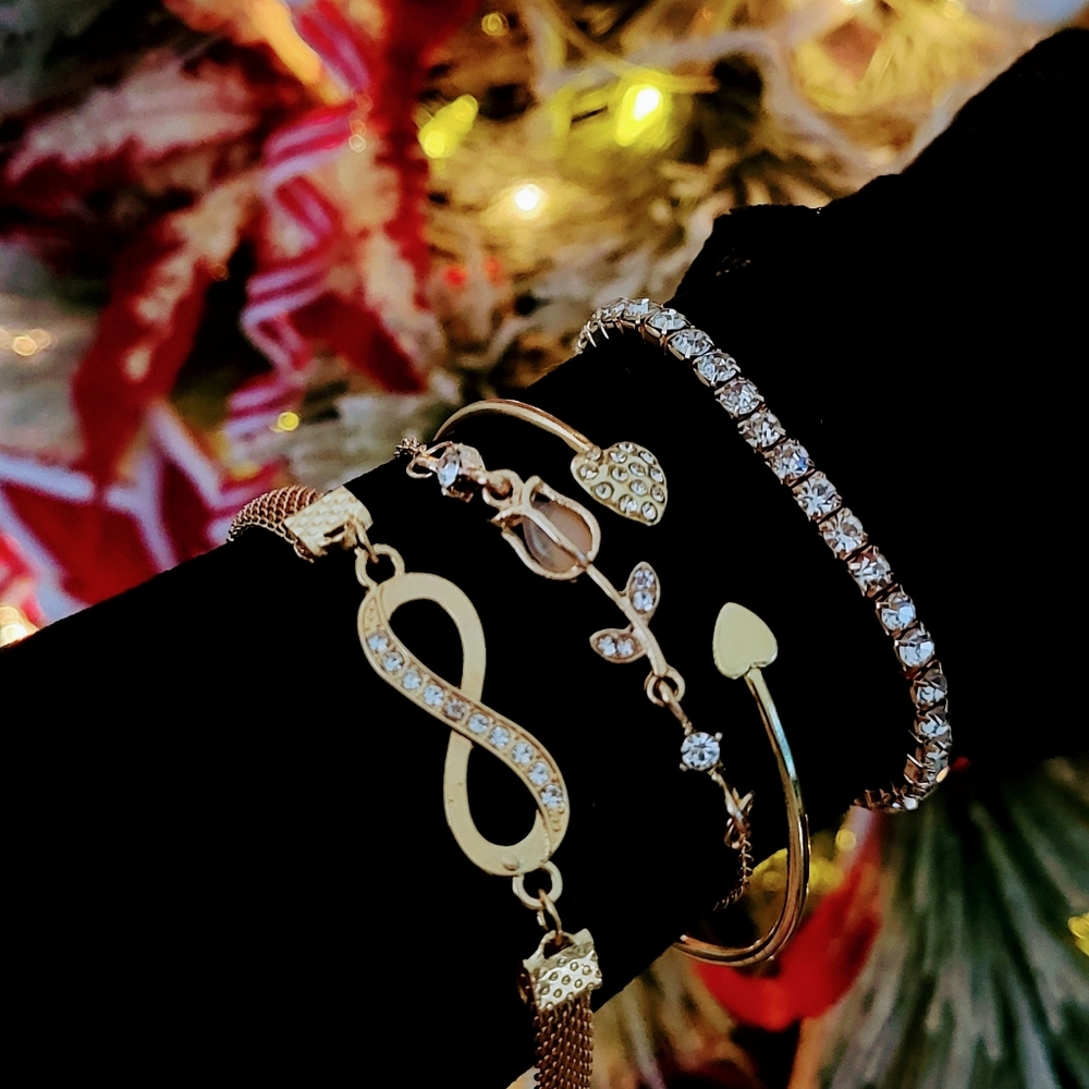 Bracelet